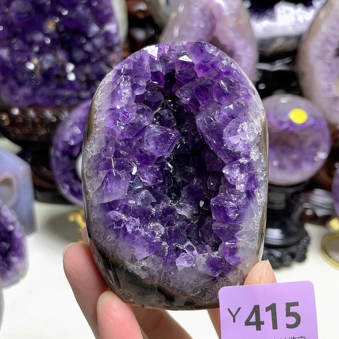 珠宝半成品未镶嵌紫晶