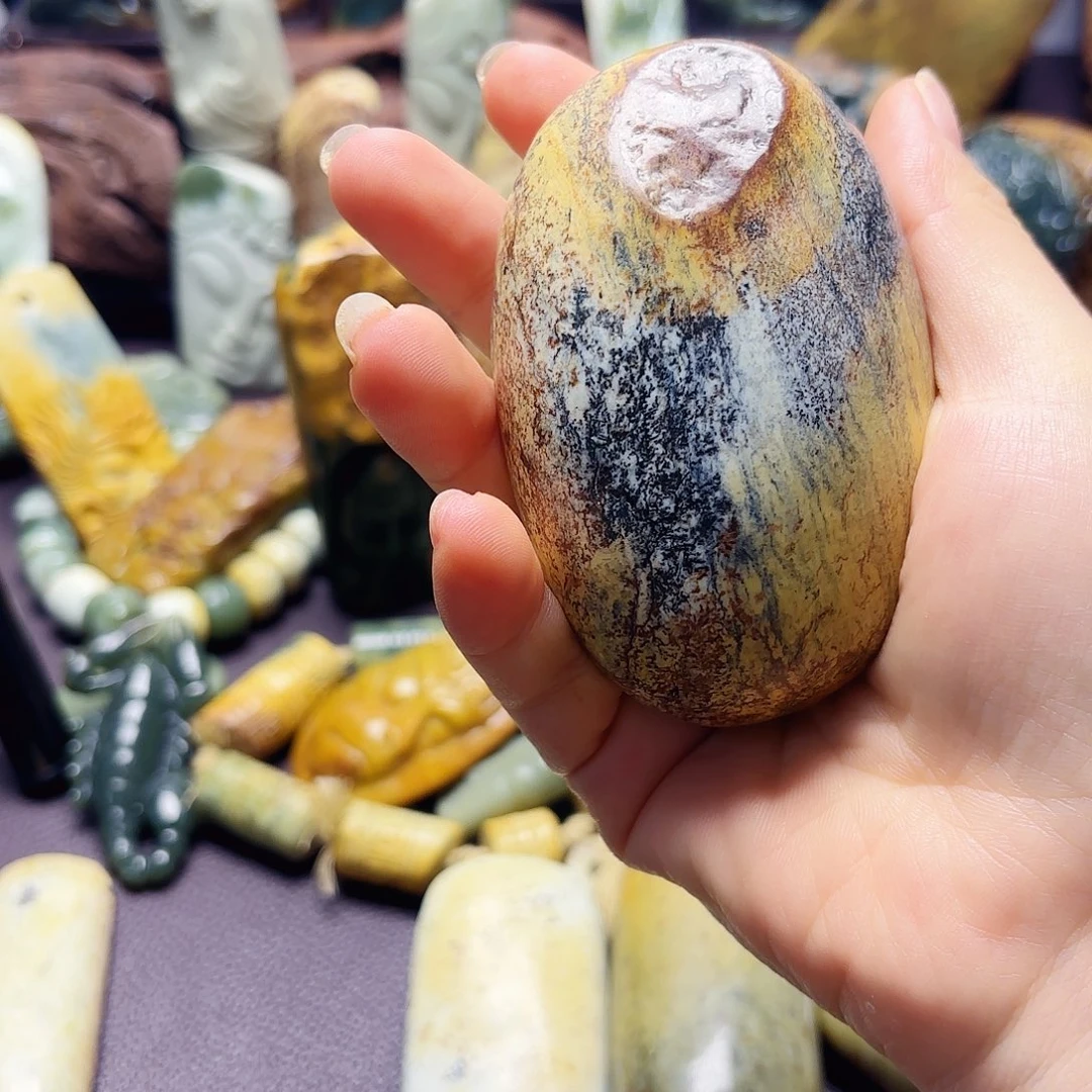 岫岩河磨玉（透闪石质玉）未镶嵌挂件