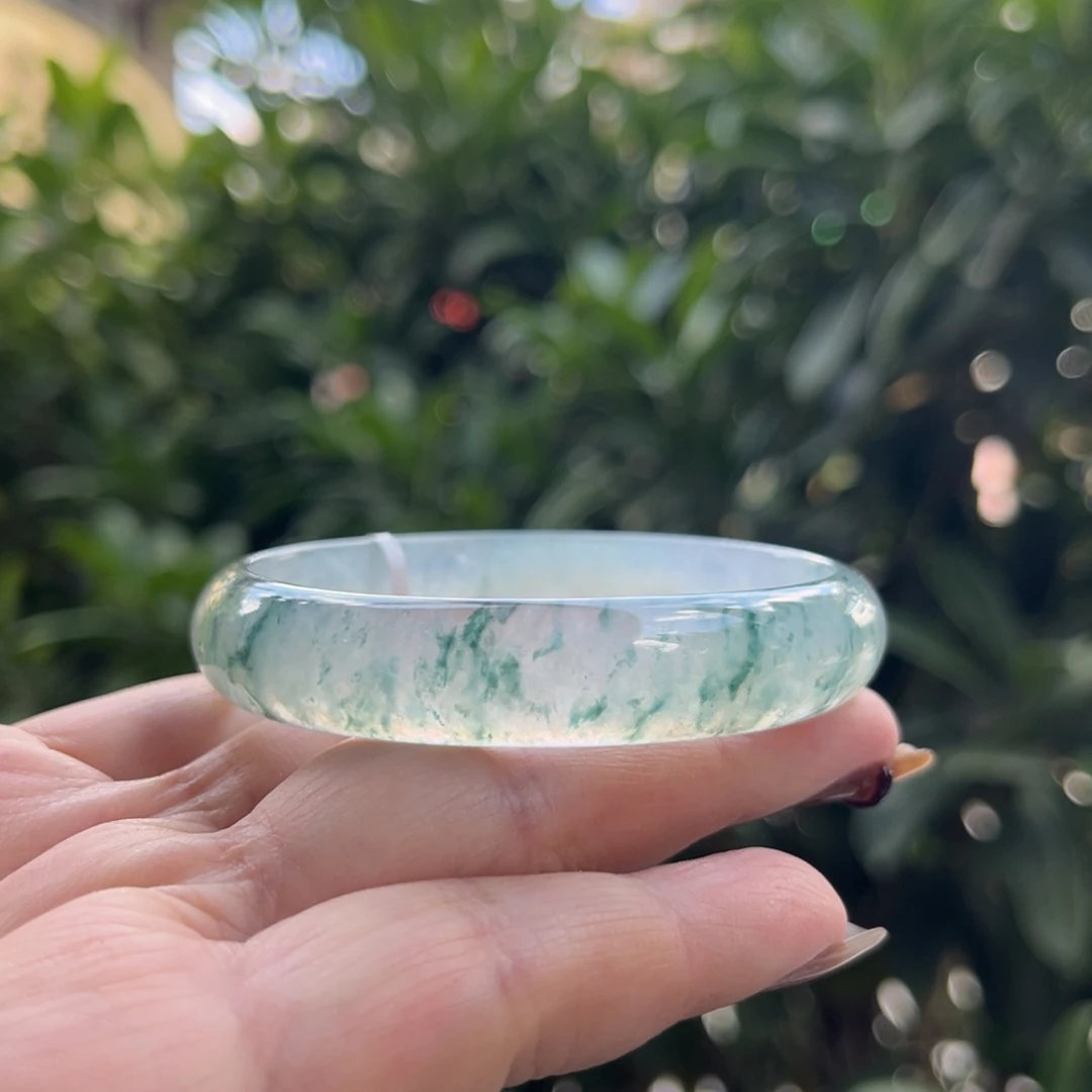 翡翠未镶嵌手镯55.5贵妃