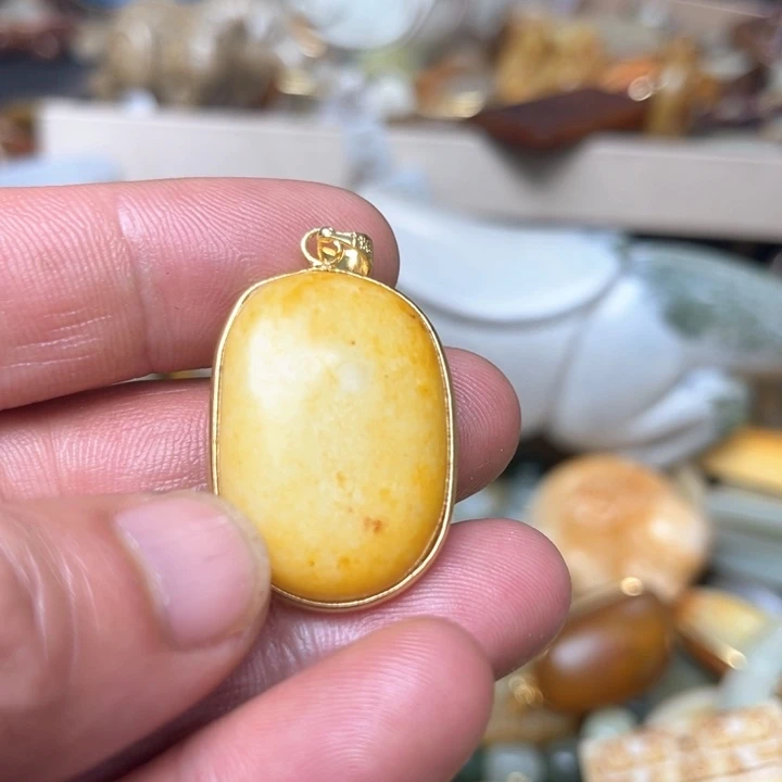 和田玉挂件未镶嵌羽*