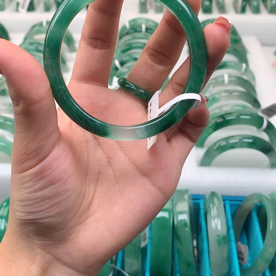 未镶嵌手镯石英质玉（非洲翠）5号 53-53