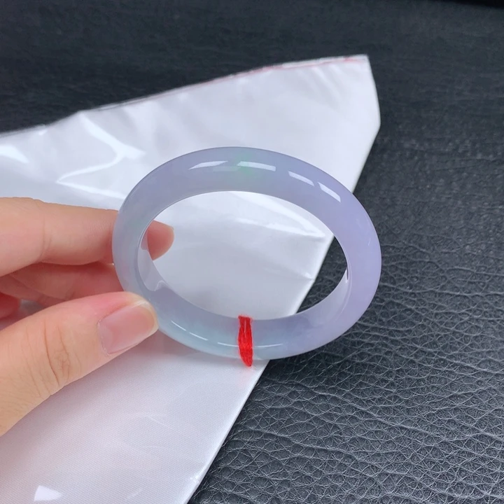 未镶嵌手镯（贵妃镯）翡翠