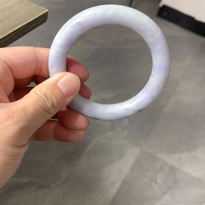 翡翠颈饰未镶嵌58圈