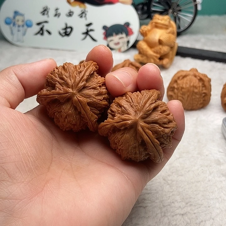 文玩核桃把件皓***6三棱