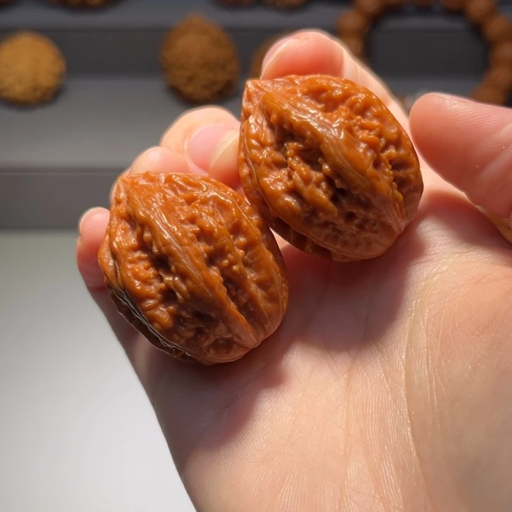 文玩核桃把件霸王筋771