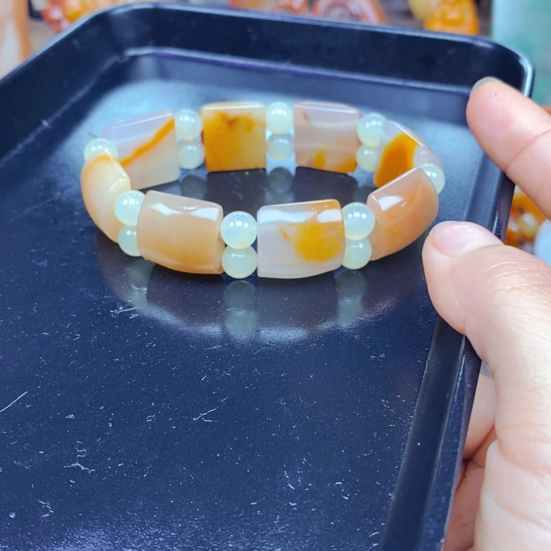石英质玉（黄龙玉）未镶嵌吊坠(不含链)