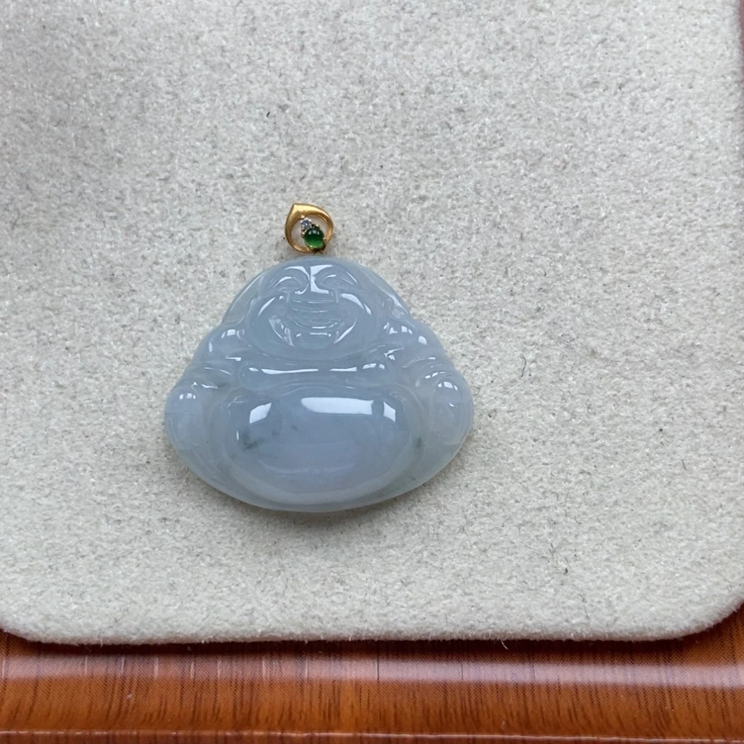 翡翠未镶嵌颈饰佛公
