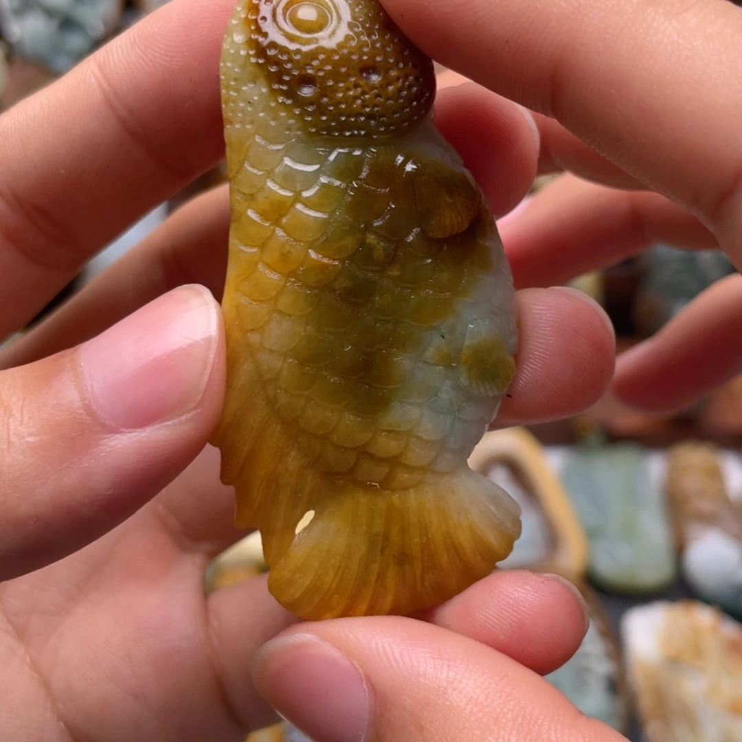 定制翡翠未镶嵌翡翠