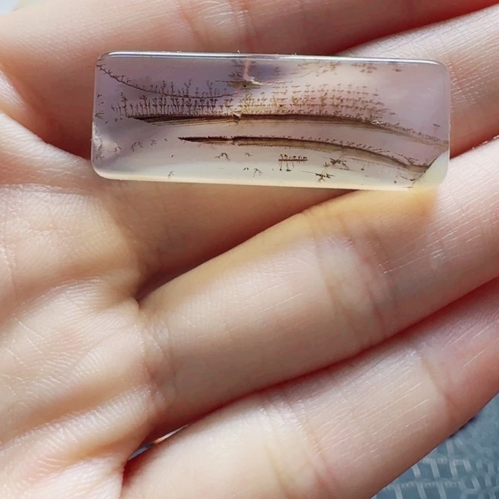 玛瑙/玉髓未镶嵌珠宝奇石