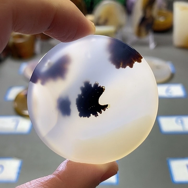 玛瑙/玉髓未镶嵌珠宝半成品145
