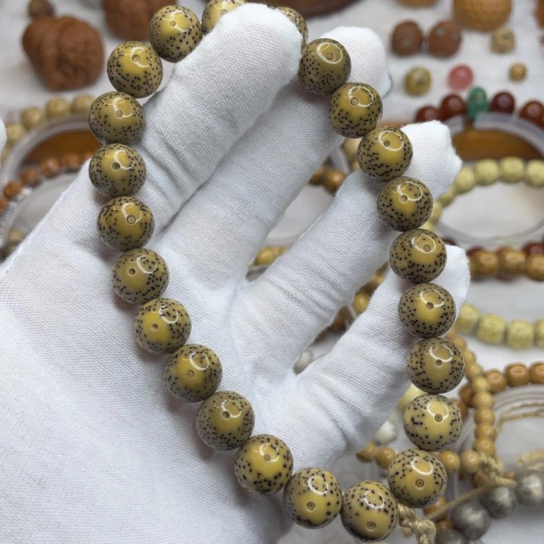 胖***陈星月菩提手串11/11石玉