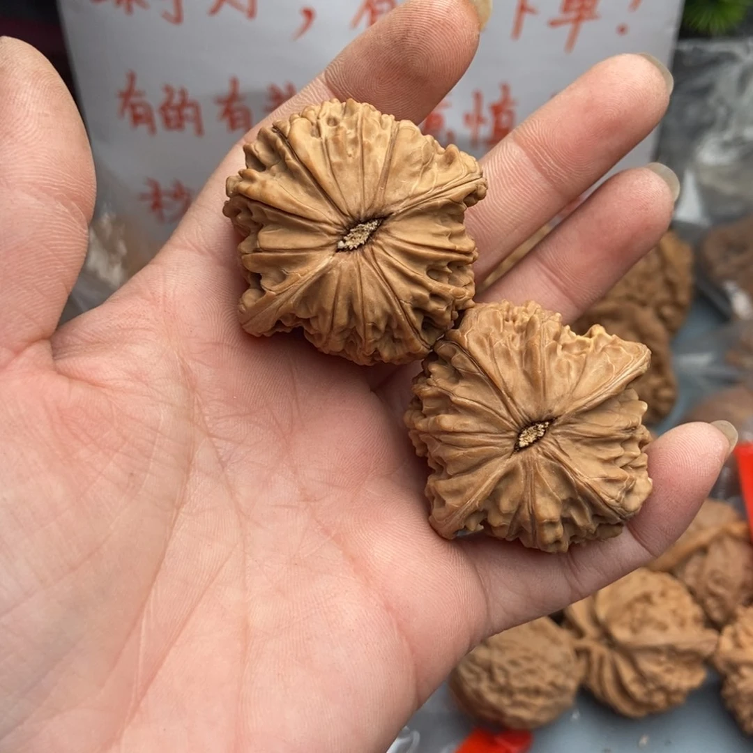 文玩核桃吊坠如**行磨盘49