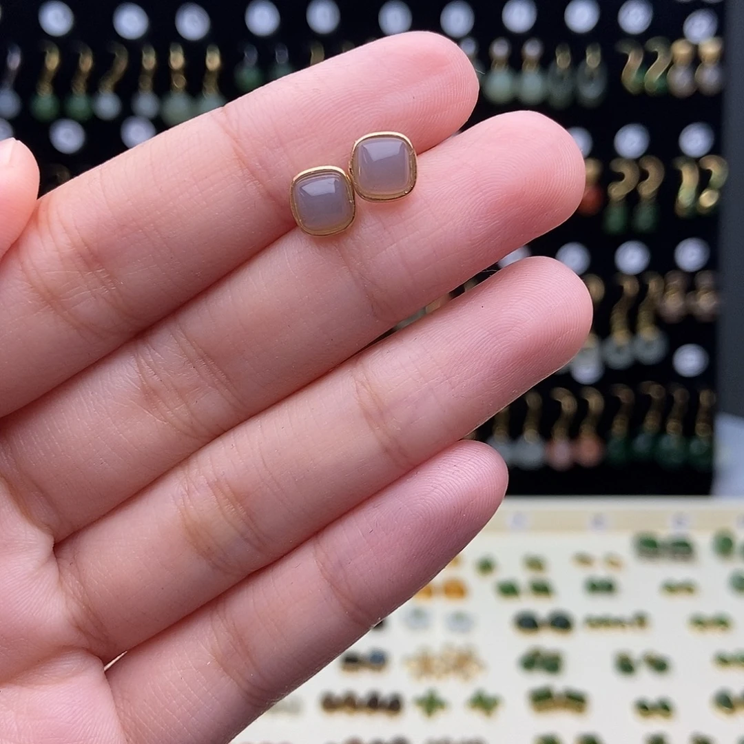 和田玉银S925镶嵌耳饰