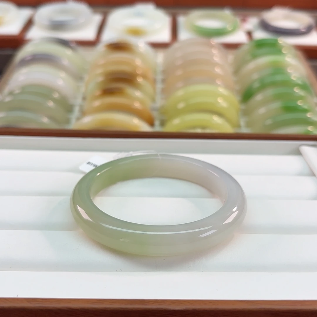 和田玉未镶嵌手镯【烟紫➕翠】