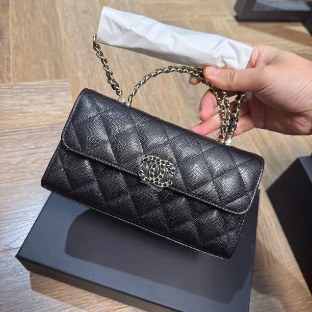 未使用 Chanel/香奈儿 【现货】25s皮穿链交叉手柄横版kelly