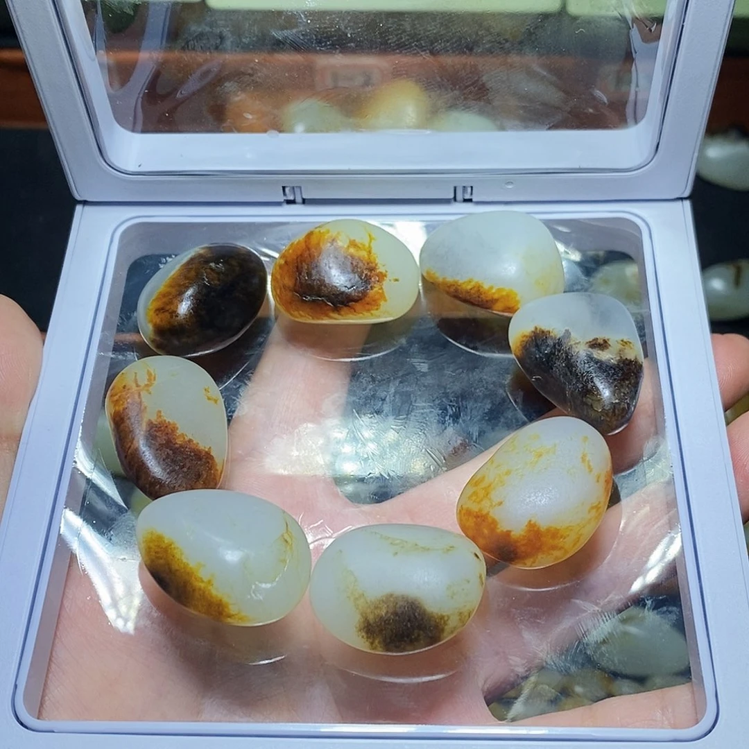 逗***飞和田玉未镶嵌手链