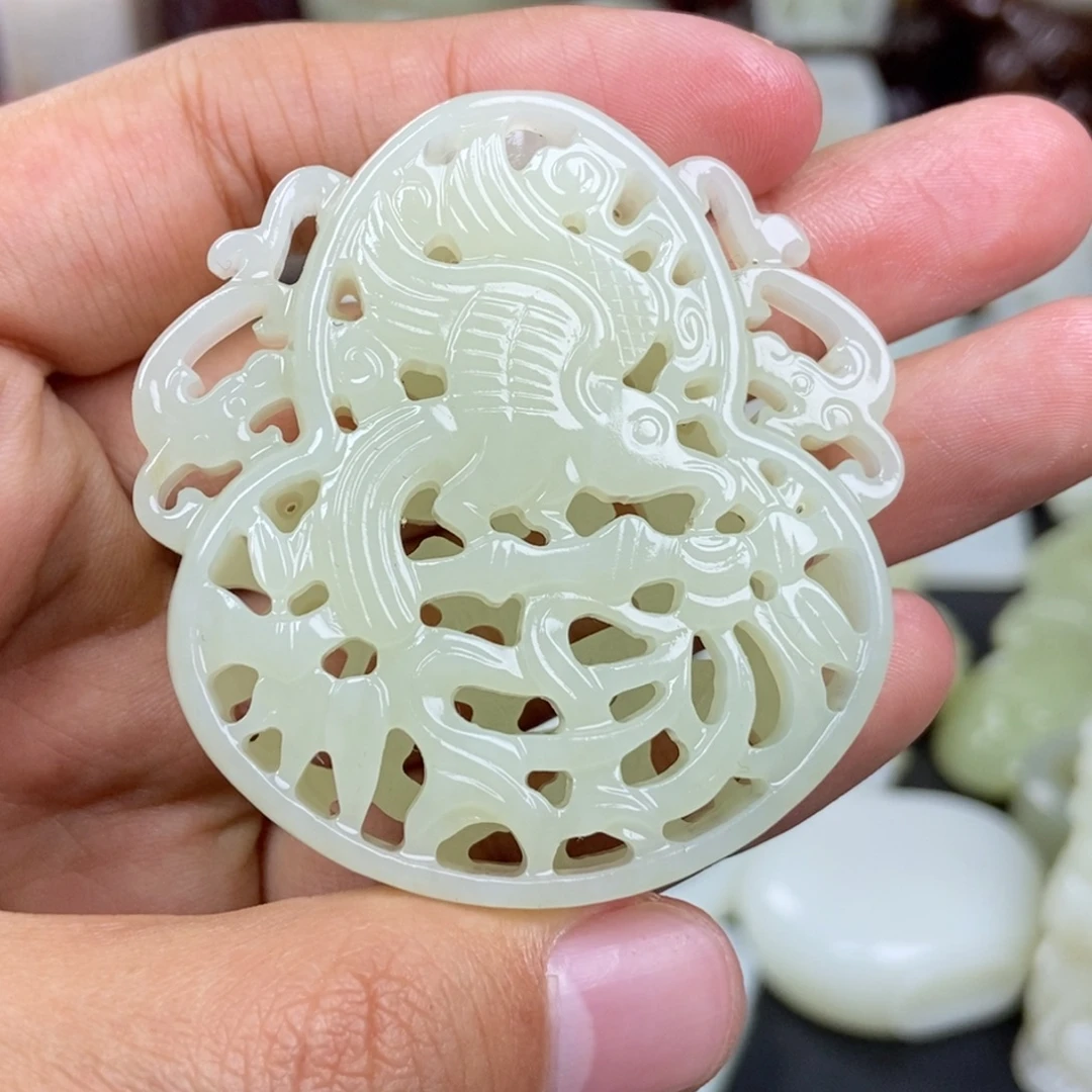 和田玉未镶嵌挂件