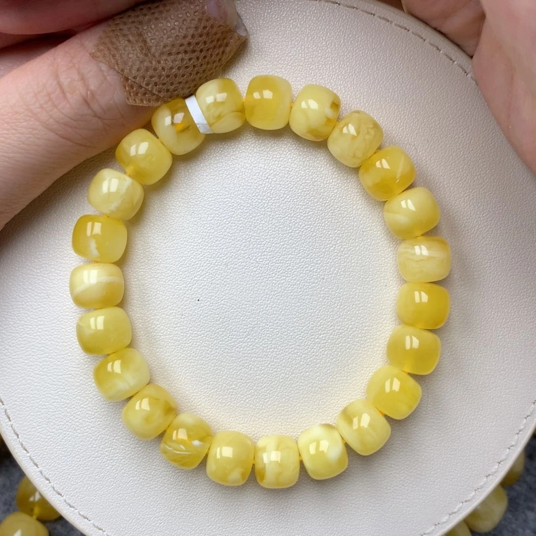 琥珀未镶嵌珠宝奇石30