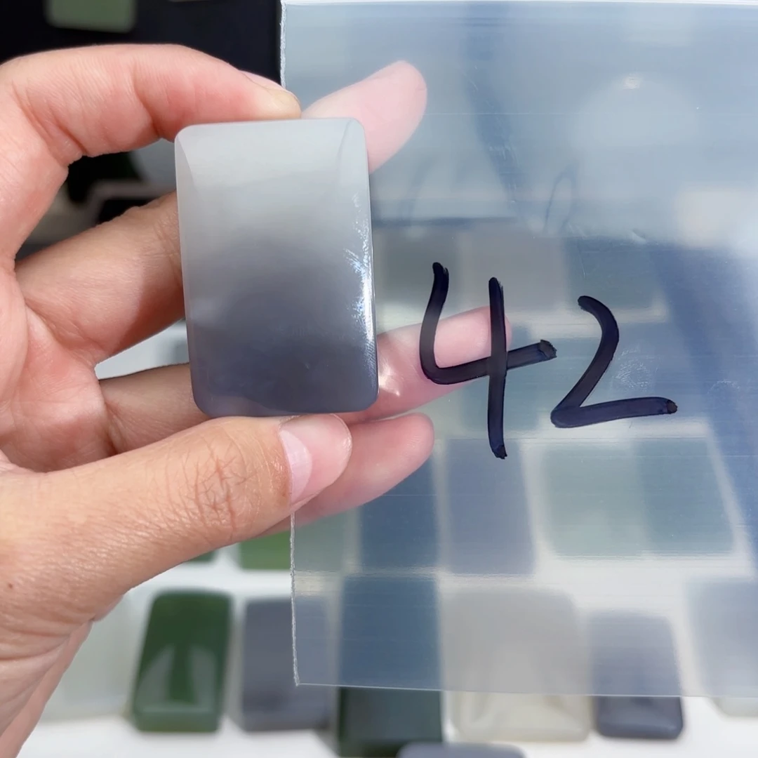 和田玉随形未镶嵌h***i