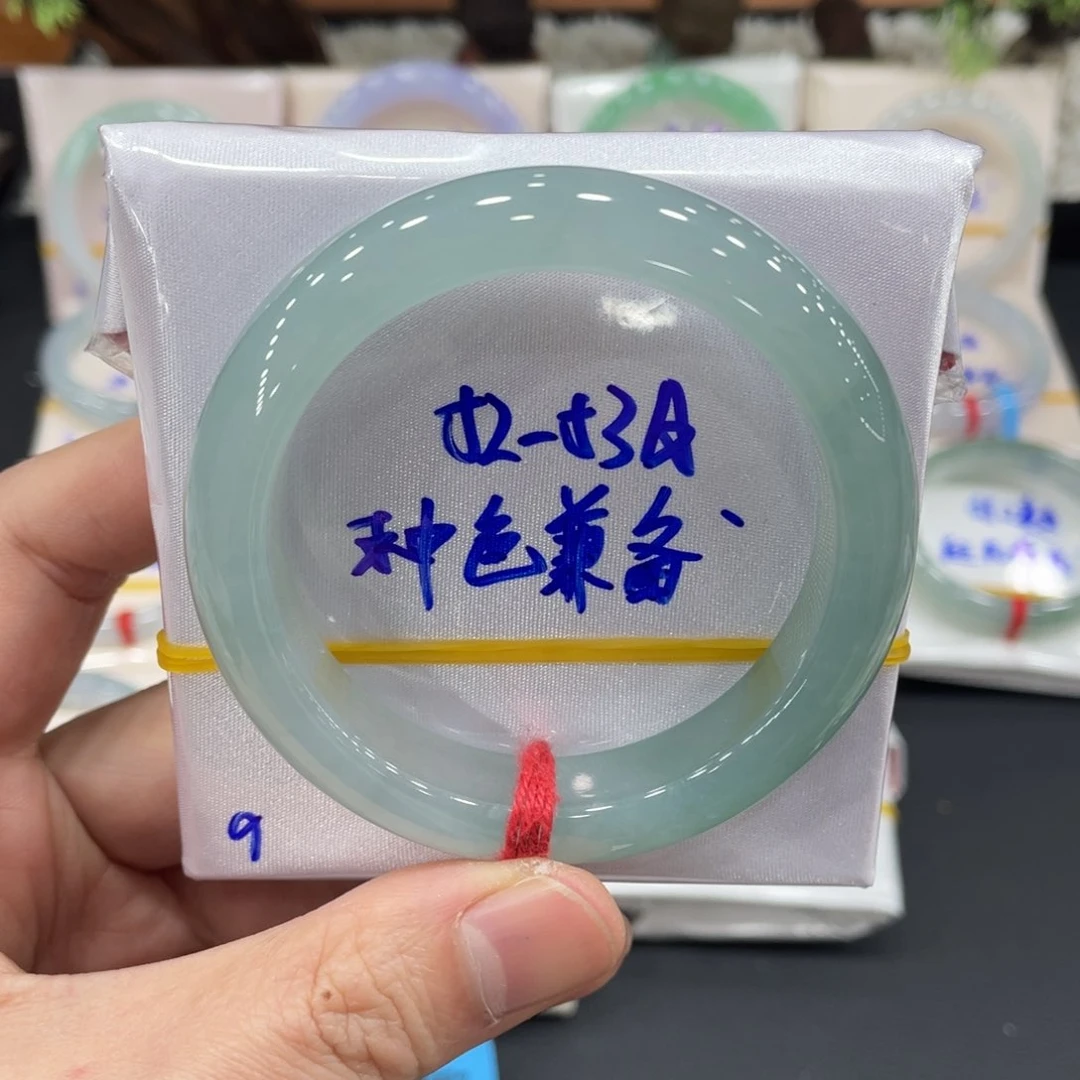 未镶嵌手镯翡翠翡翠