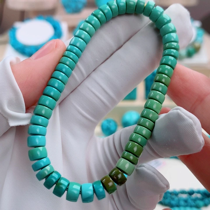 绿松石未镶嵌挂件