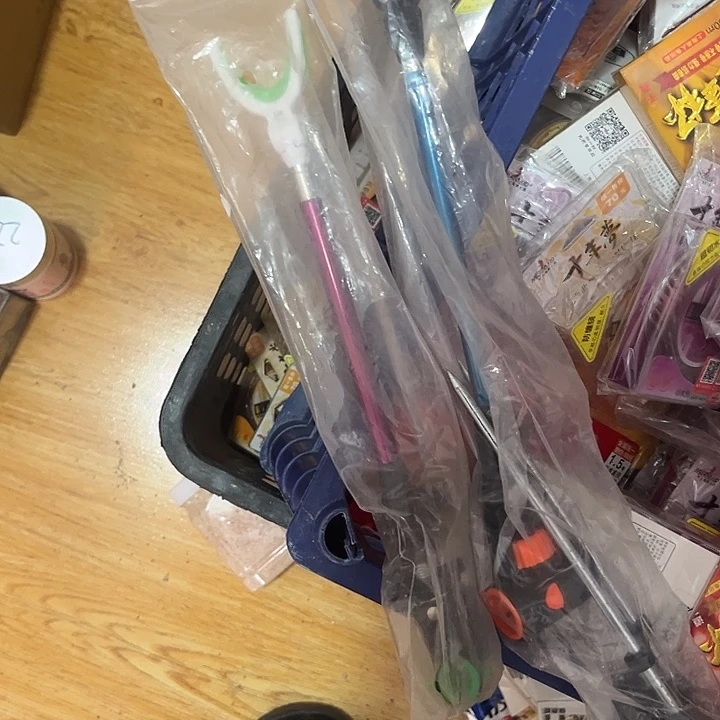 两个后挂➕一个地插