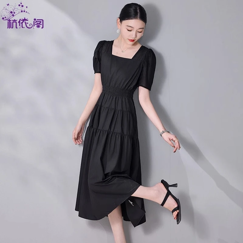 黑色连衣裙女2025夏季新款高级感法式方领气质收腰显瘦赫本风裙子