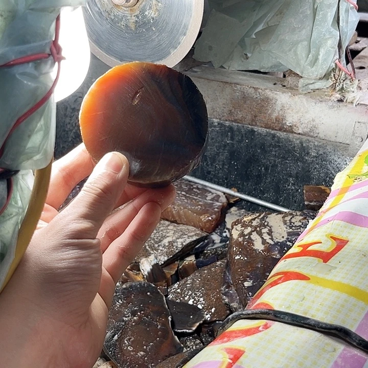 孩***爹定制玛瑙定制玛瑙手镯工费55