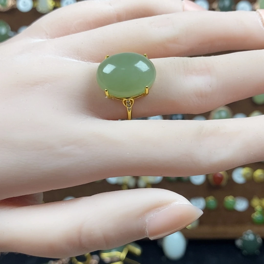 和田玉（青白玉）戒指银S925镀金镶嵌