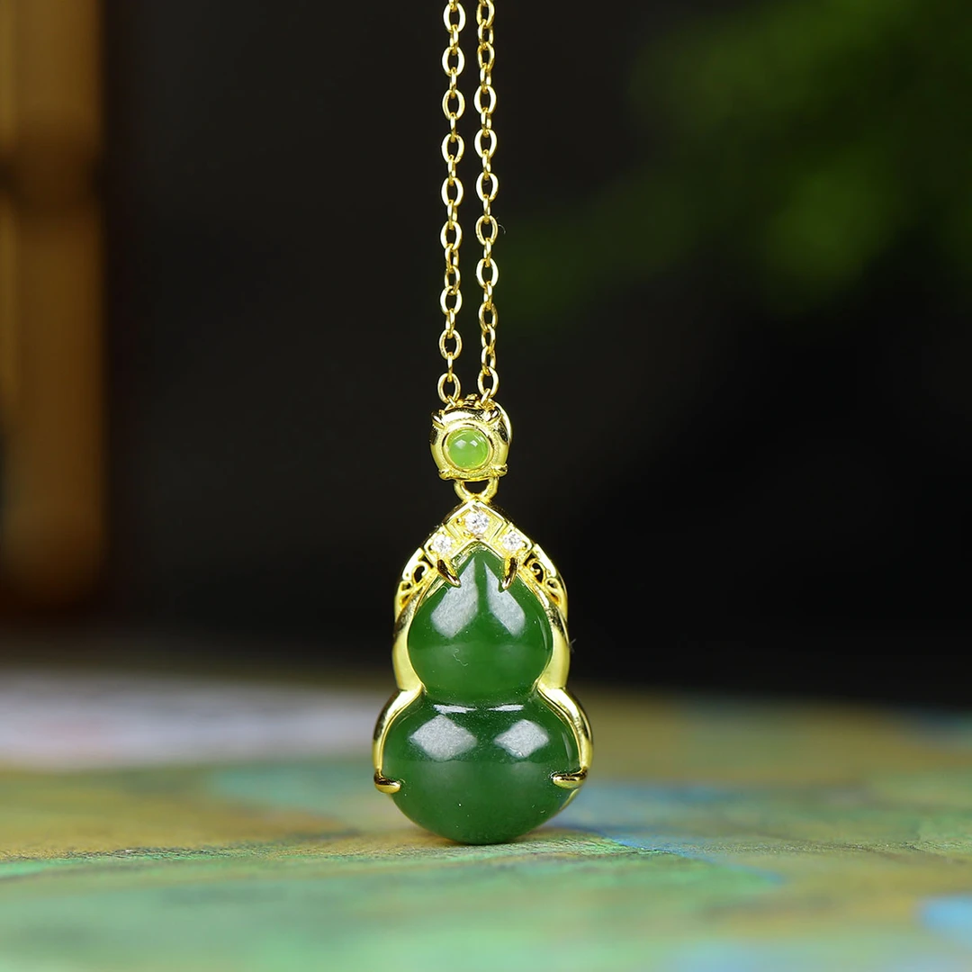 1113167和田玉碧玉葫芦挂件