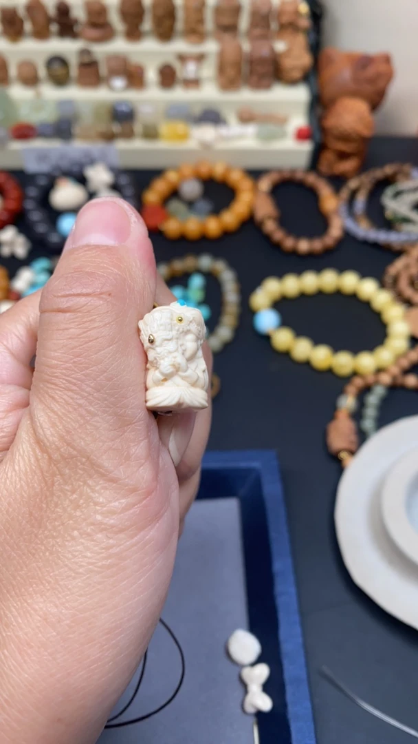 猛犸牙文玩配饰扎基