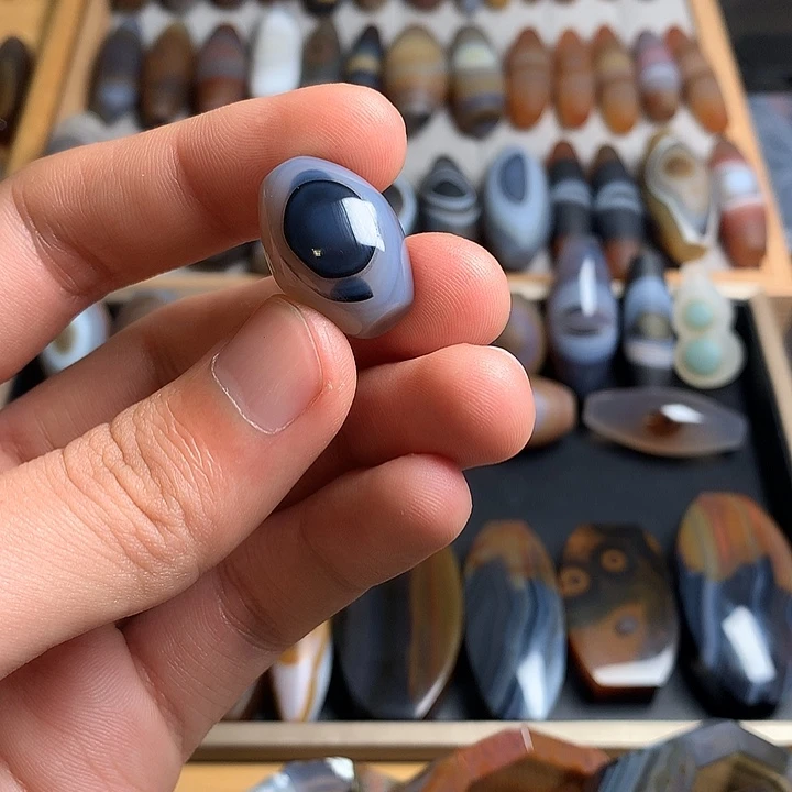 玛瑙/玉髓未镶嵌颈饰