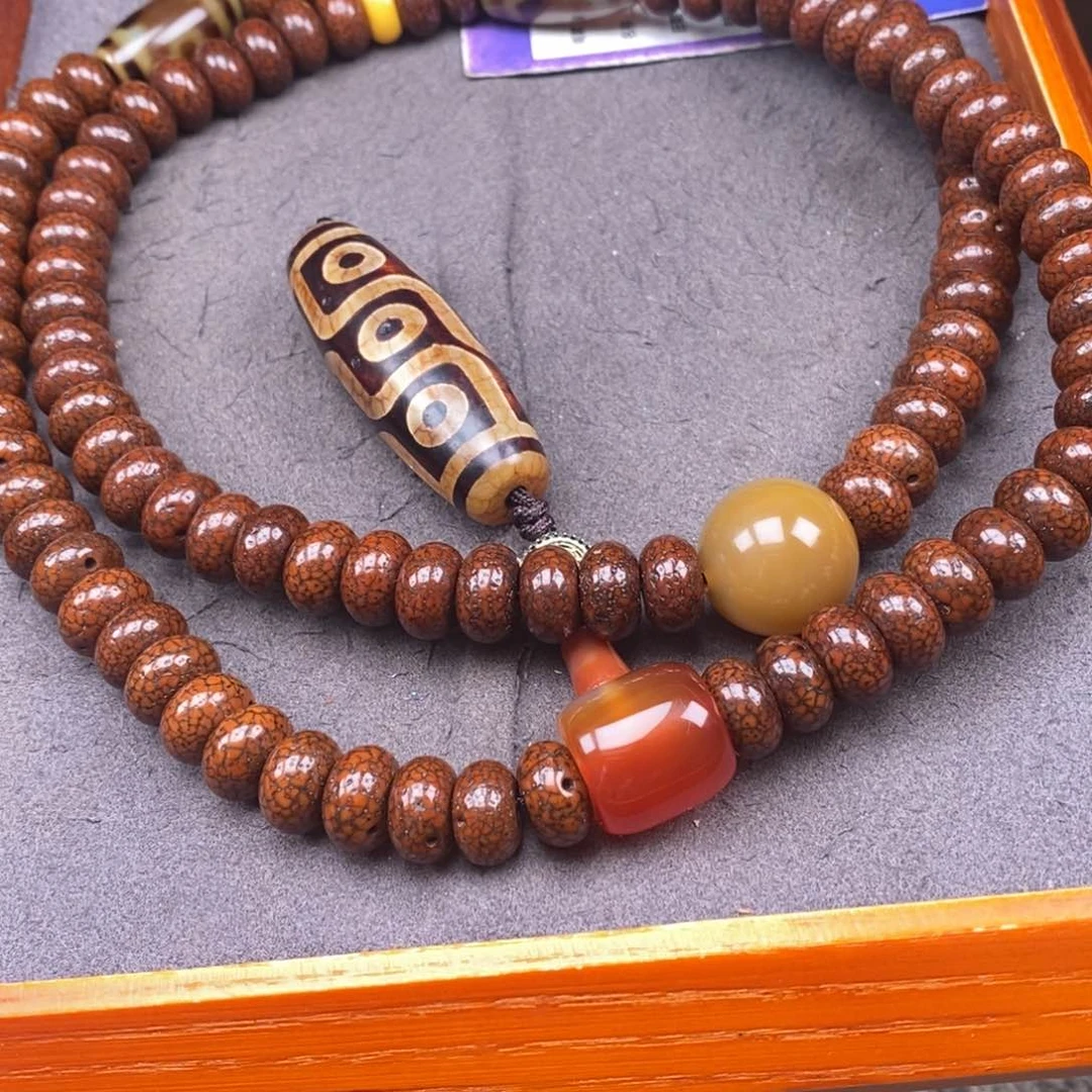 星月菩提吊坠农**根星月