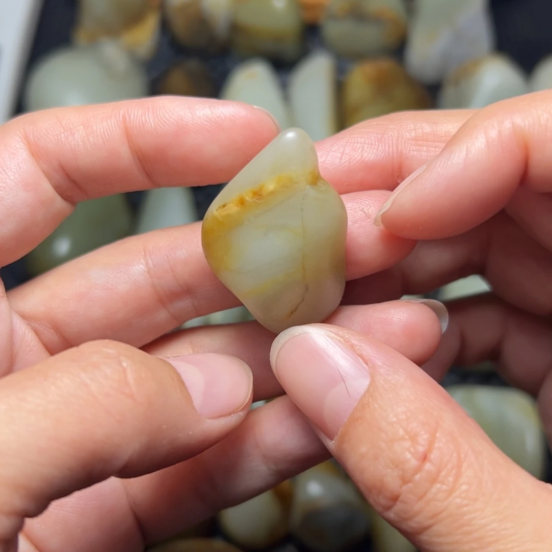 和田玉未镶嵌挂件48