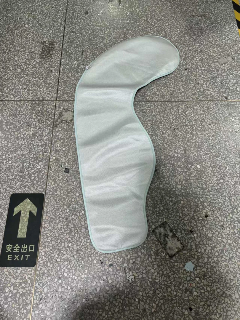 《厚广家》3楼60×110绿色冰丝超长抱枕异形枕套 发2个