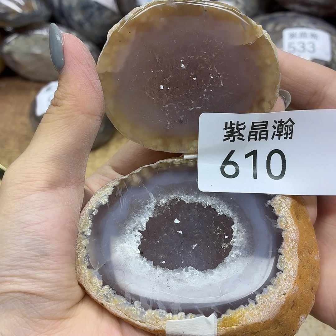 未镶嵌水晶大型摆件（非配饰）
