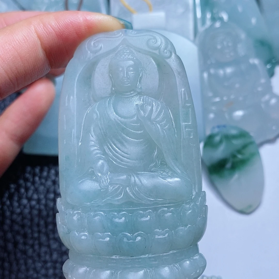 玉***五定制翡翠未镶嵌毛货付款后确认抛光