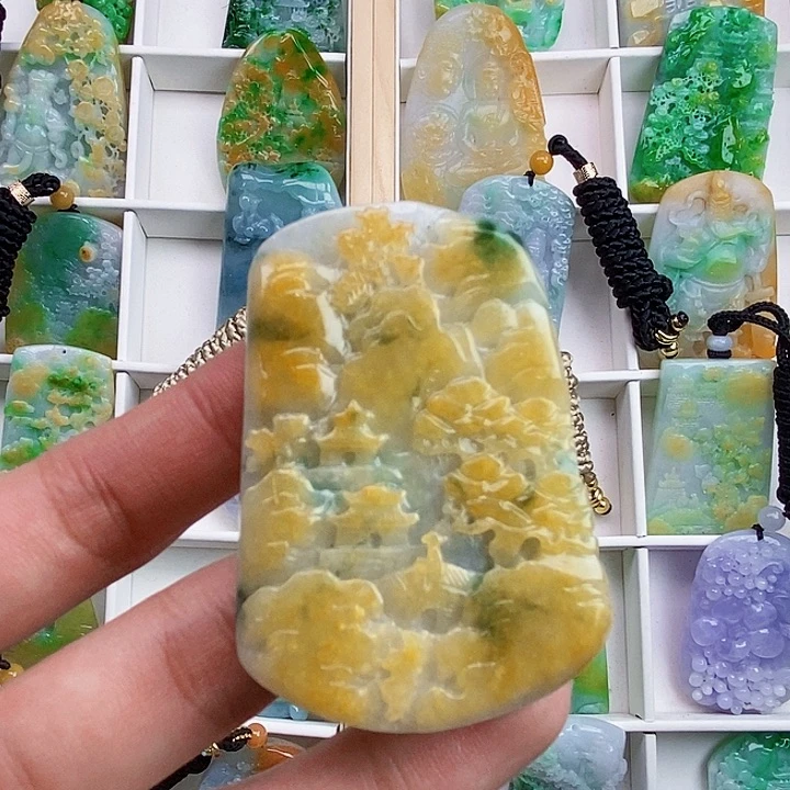 颈饰未镶嵌翡翠翡翠