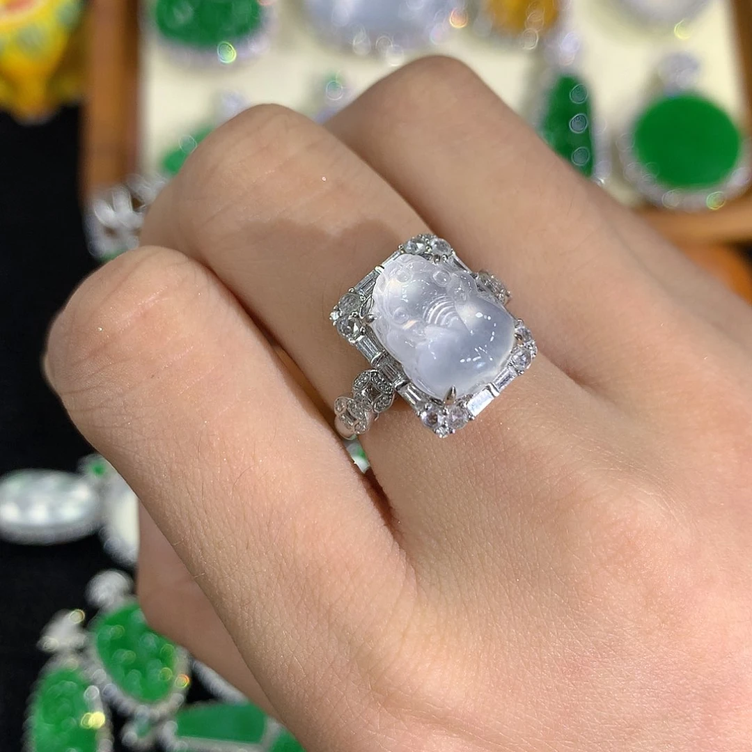 翡翠戒指18K金镶嵌888888