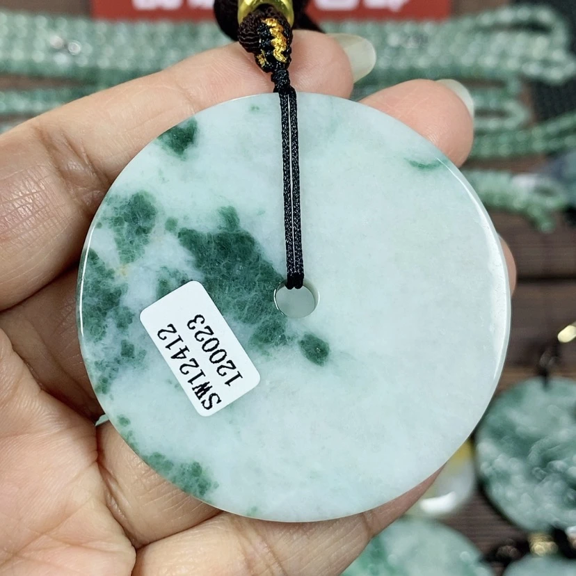 【闪购商品】翡翠颈饰未镶嵌玉吊坠翡翠玉平安扣大款