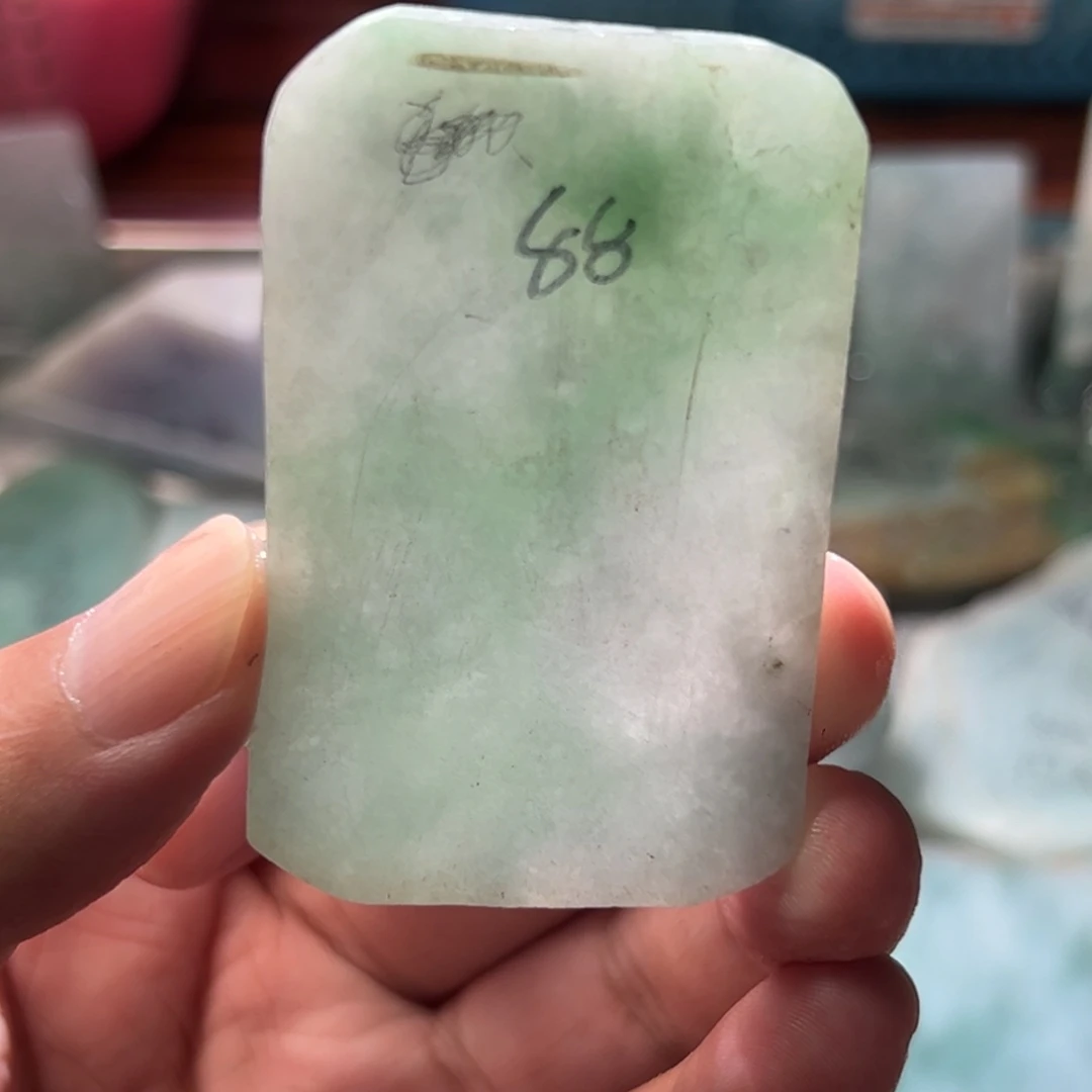 未镶嵌挂件翡翠翡翠原石