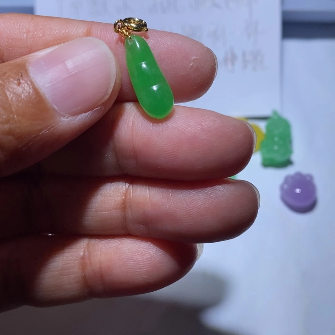 颈饰未镶嵌翡翠30