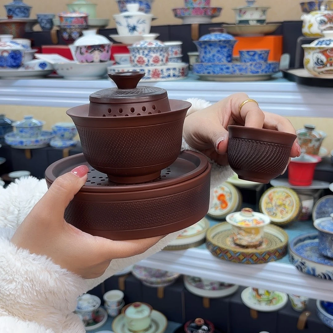 盖碗里的水煮开了再