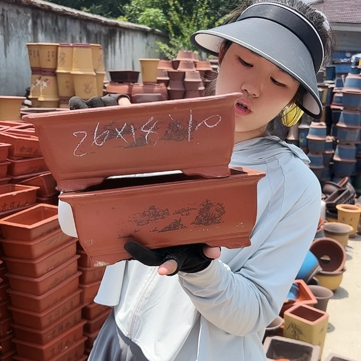 26+26红马槽花盆花盆花盆