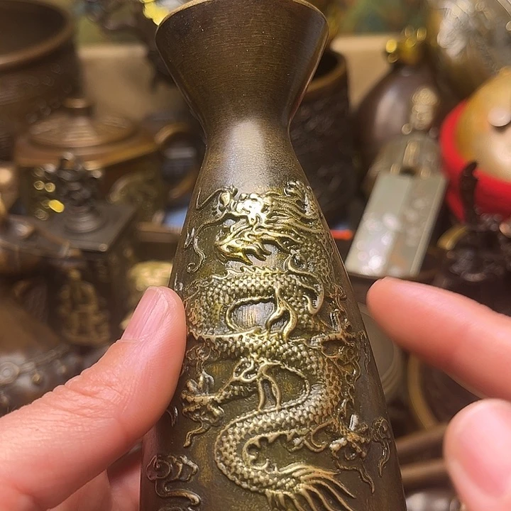 精美铜器批发档口