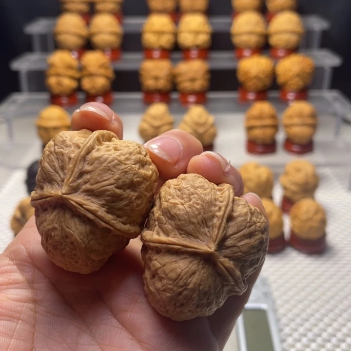 文玩核桃把件用****231正大三棱