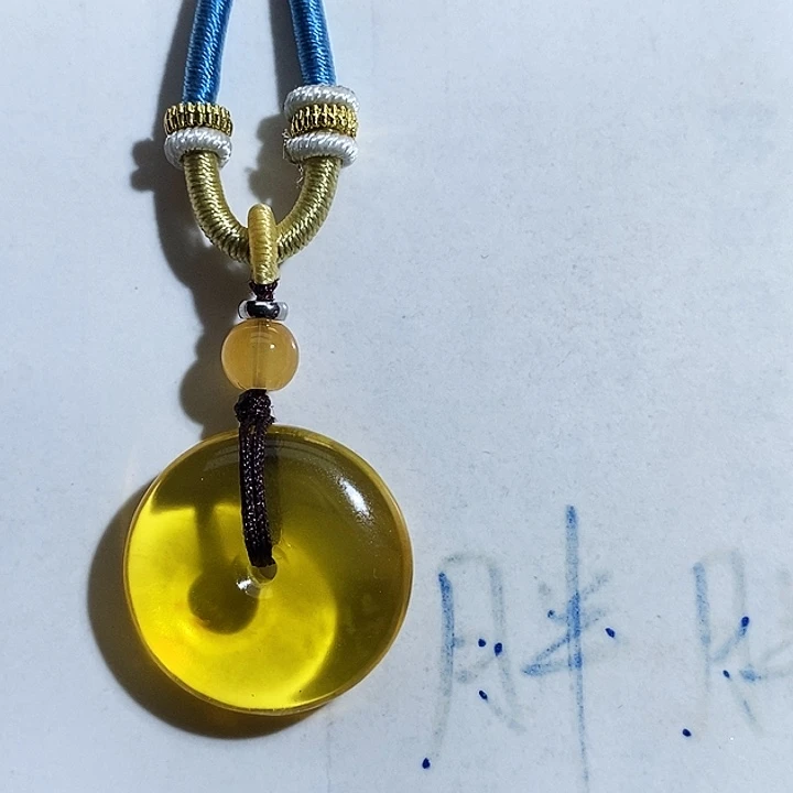 琥珀颈饰未镶嵌琥珀蜜蜡