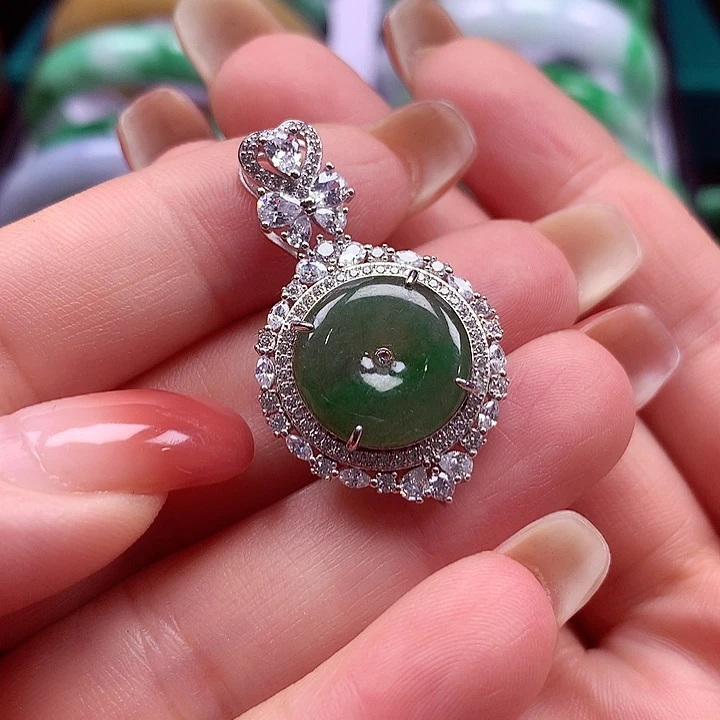 颈饰银S925镶嵌翡翠翡翠