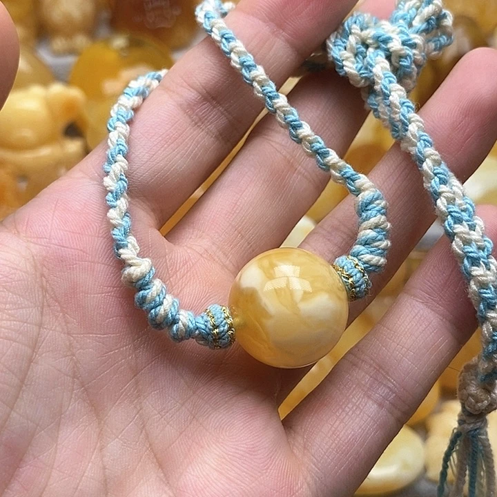 未镶嵌颈饰琥珀琥珀蜜蜡吊坠