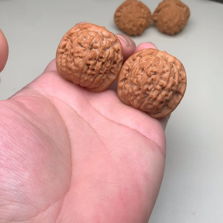 文玩核桃吊坠莲花39